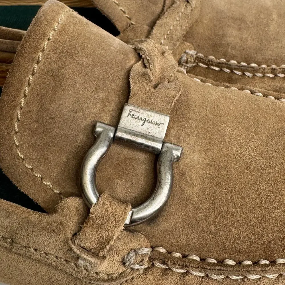 Salvatore Ferragamo shipping normal beautiful
